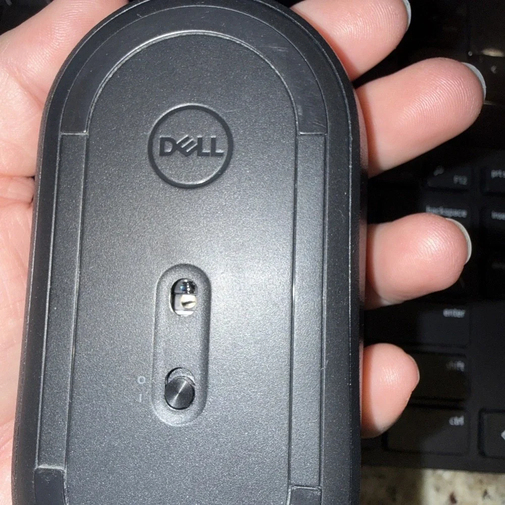 2 Genuine Dell USB W Slim Black Keyboard & Mouse 1 Microsoft Board & Mouse. 5600
